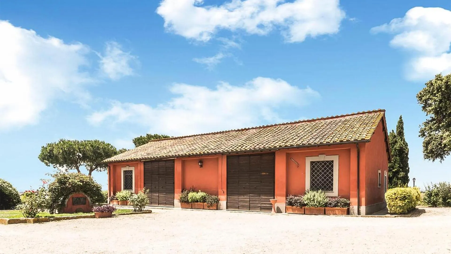 Holiday home Cozy Home In Roma With Kitchen Italy