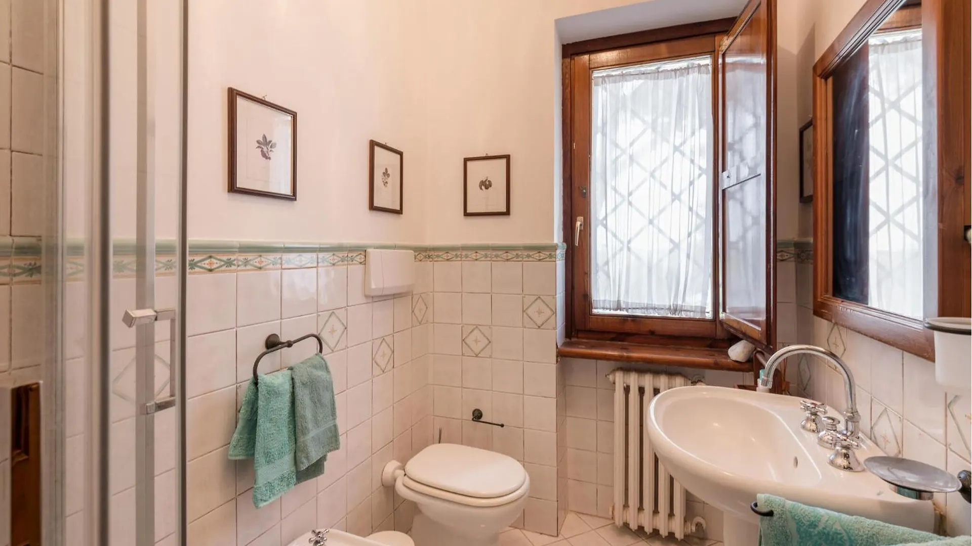 Cozy Home In Roma With Kitchen 0*, Rome Italy