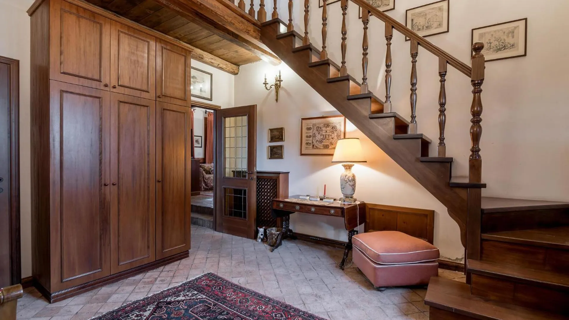 Semesterbostad Cozy Home In Roma With Kitchen